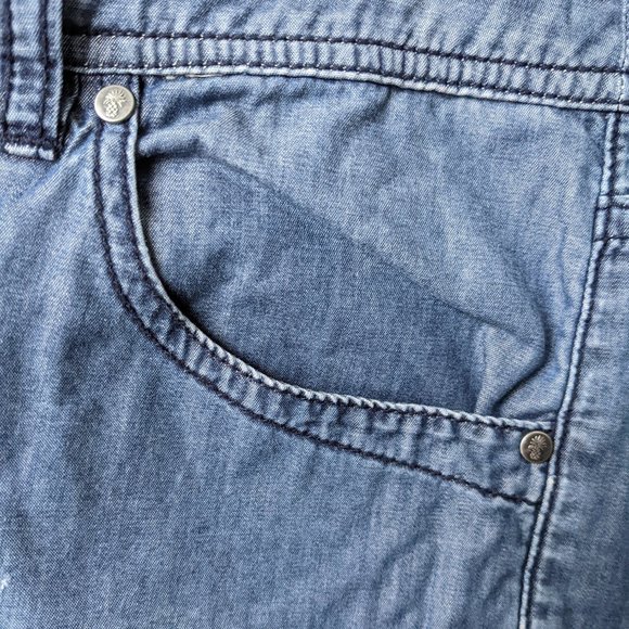 Tommy Bahama Blue Jean Shorts denim 14 chambray - Picture 5 of 11